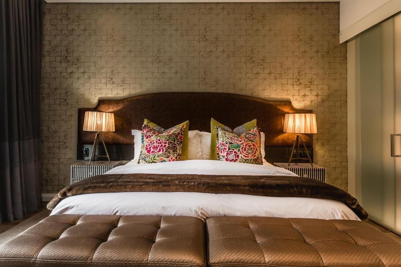 Boutique - Lion Roars & Franschhoek
