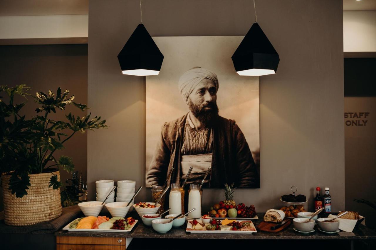 Hotel Boutique - Lion Roars & 4*