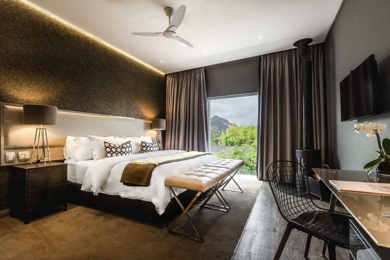 Boutique - Lion Roars & 4* Franschhoek