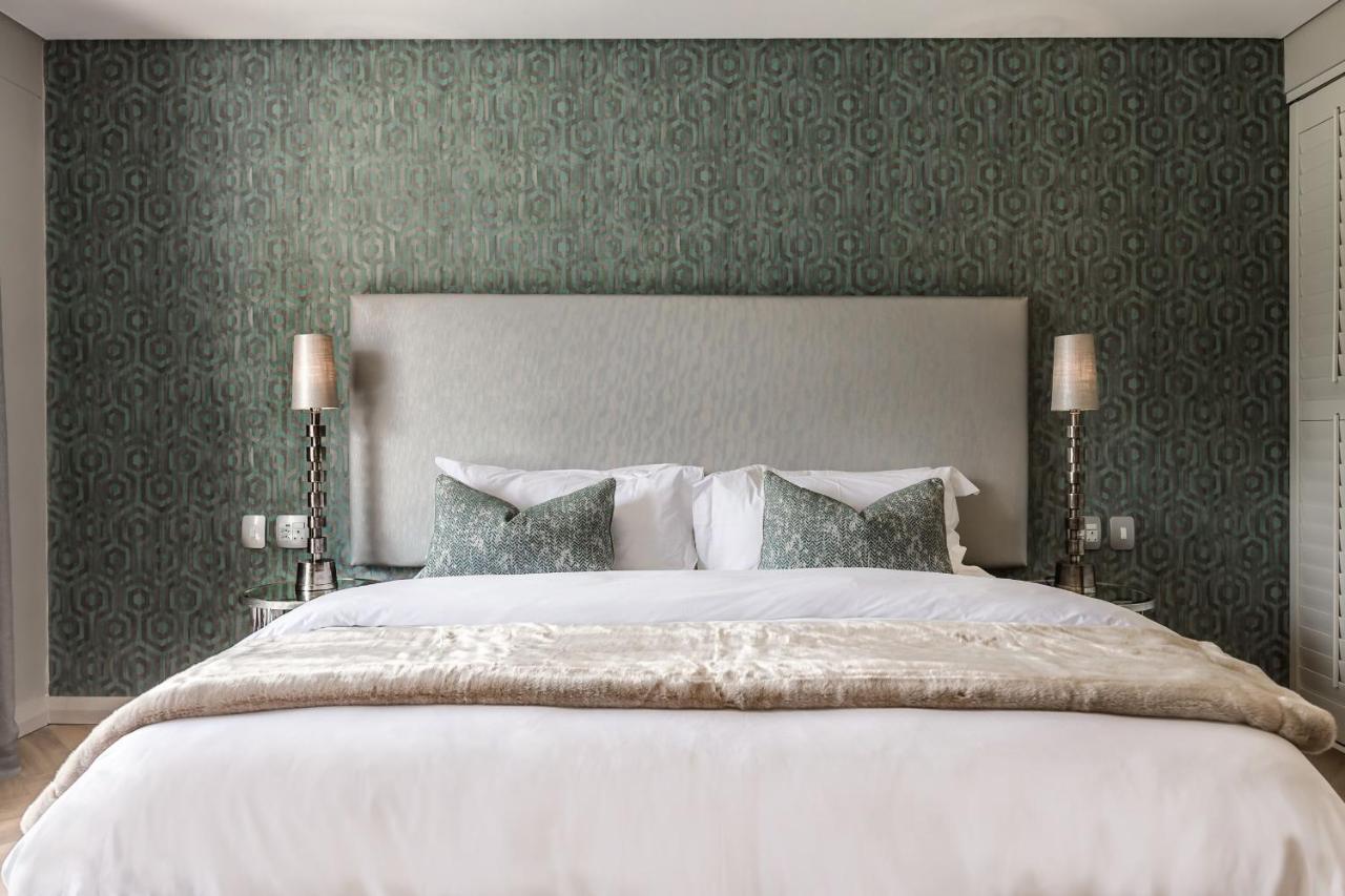 Boutique - Lion Roars & Franschhoek
