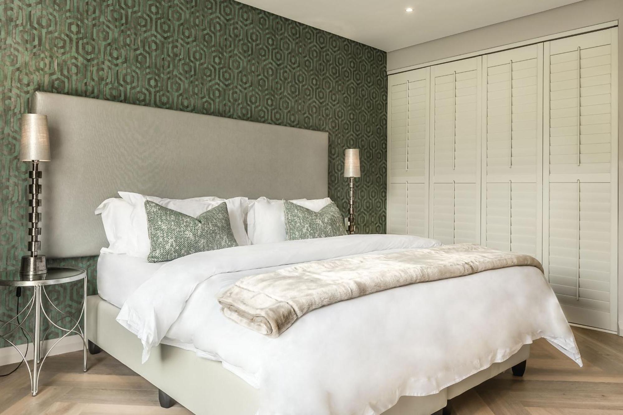 Hotel Boutique - Lion Roars & Franschhoek