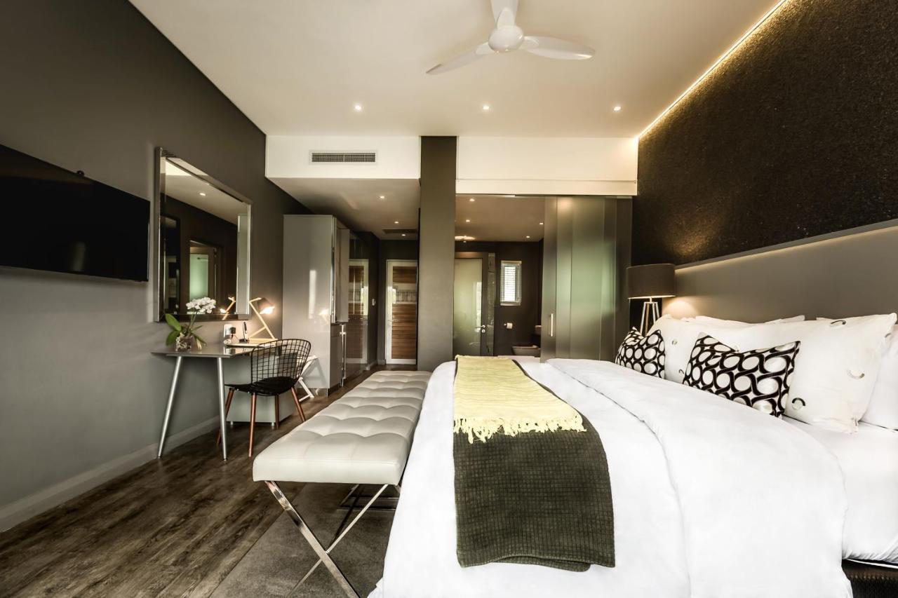 Boutique - Lion Roars & Franschhoek