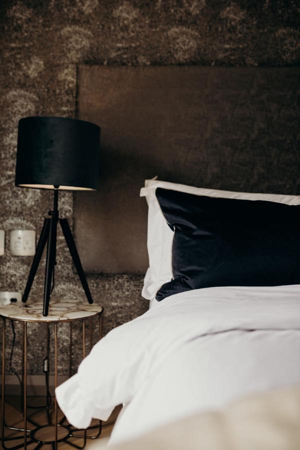 Hotel Boutique - Lion Roars &